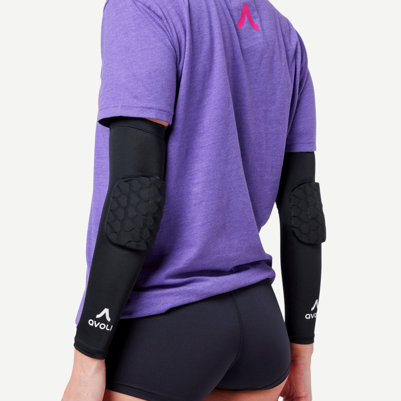 Avoli Padded Sleeves - Black