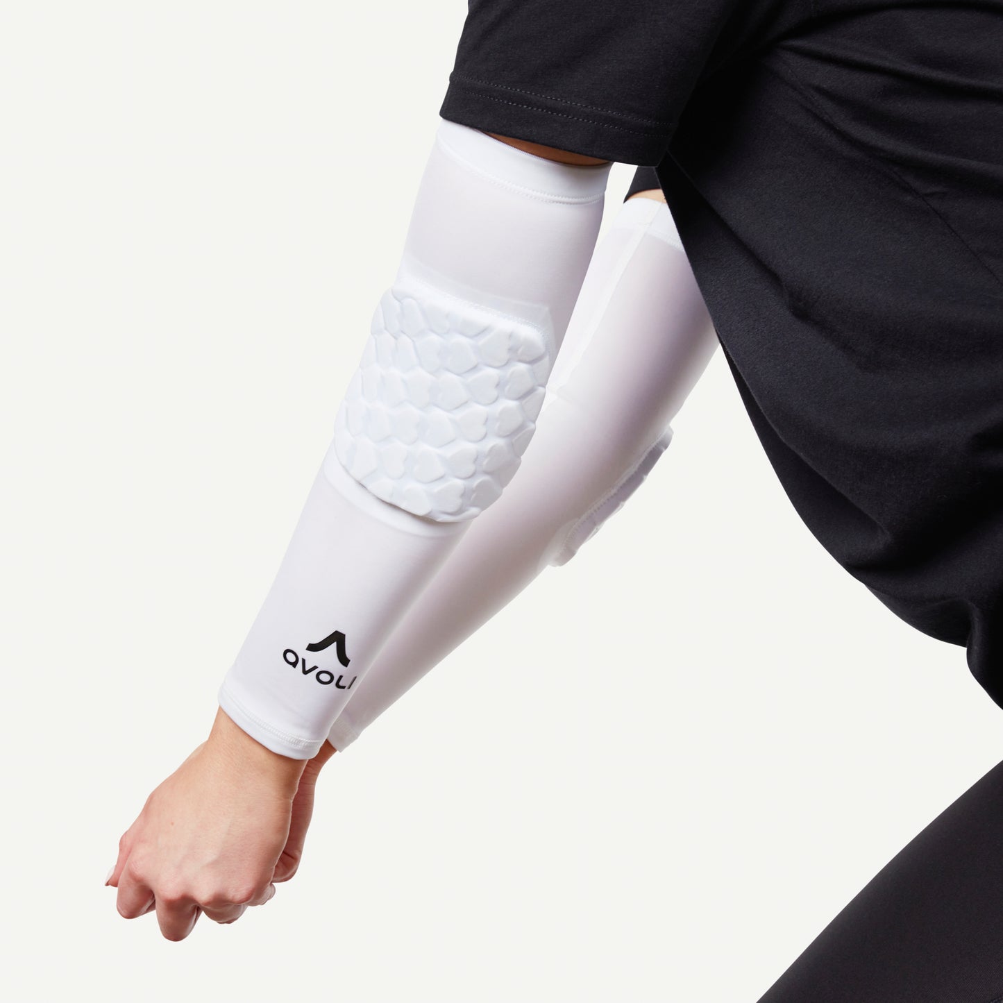 Avoli Padded Sleeves - White