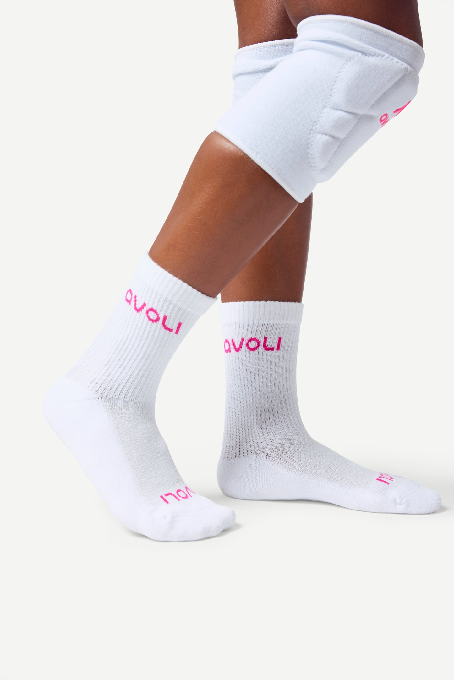 Avoli Crew Sock Three Pack in White With Pink Glow