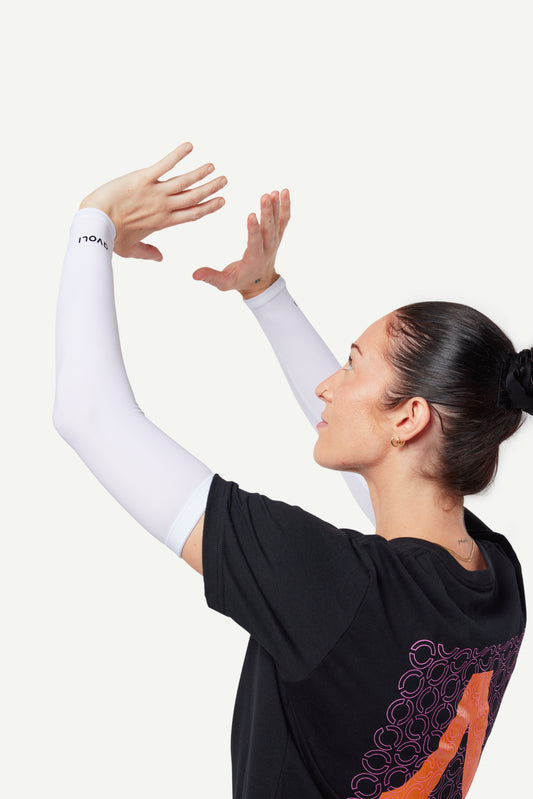 Avoli Sleeves - White