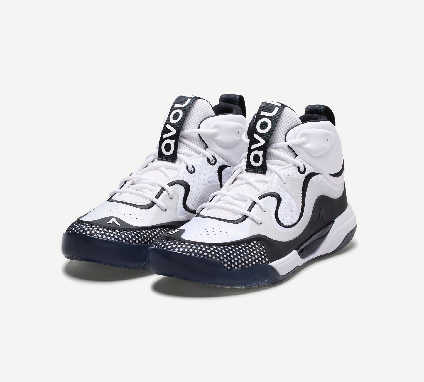 Avoli Mid White Black